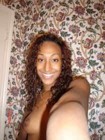 Sexy amateur babes shows